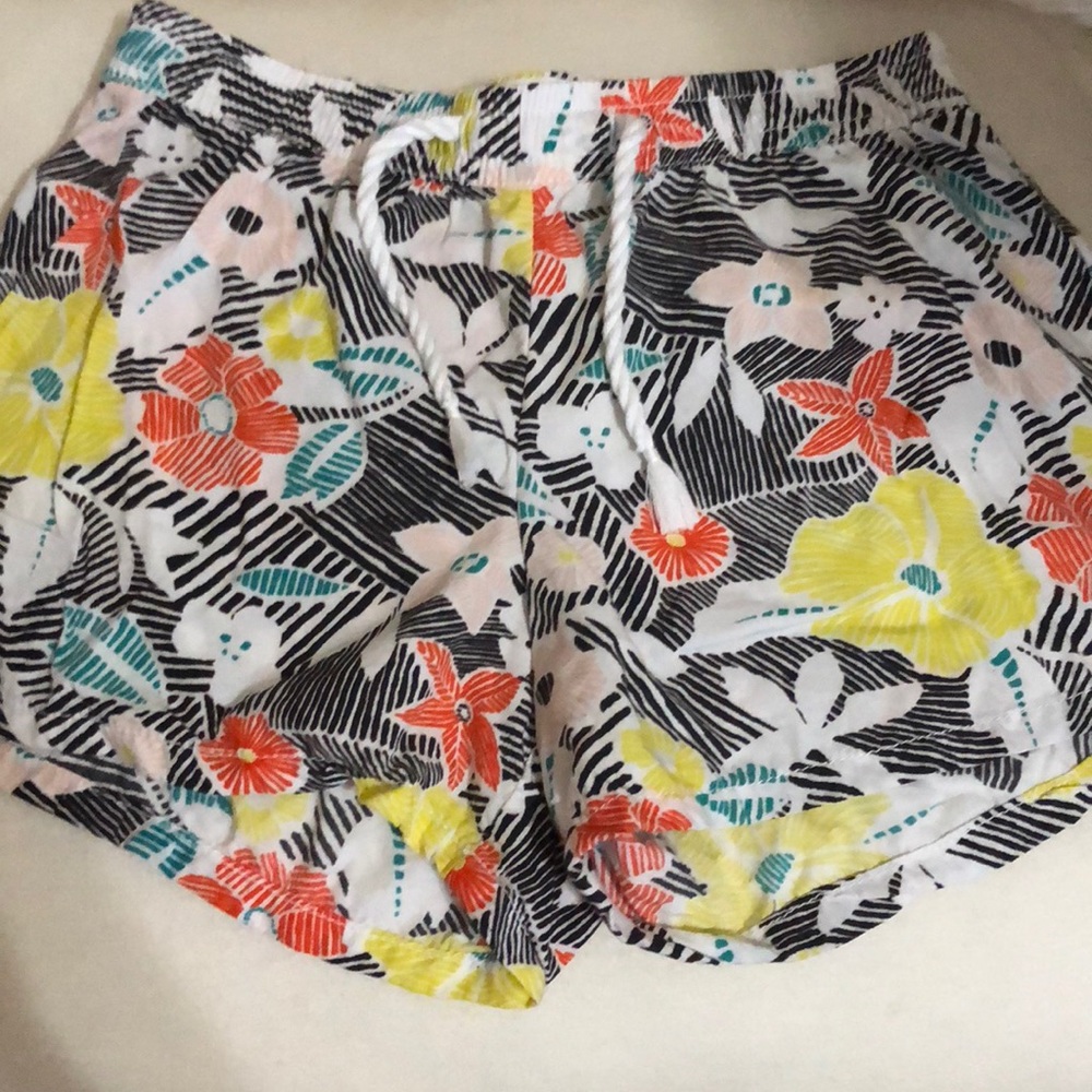 Old navy girls flowy shorts